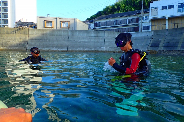 奈良ダイビングスクールI-FISHのレスキューダイバー講習の写真